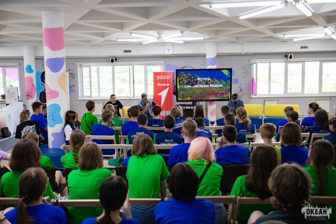 «Встреча с интересными людьми»: океанцы познакомились с участниками мото-клуба Iron Tigers