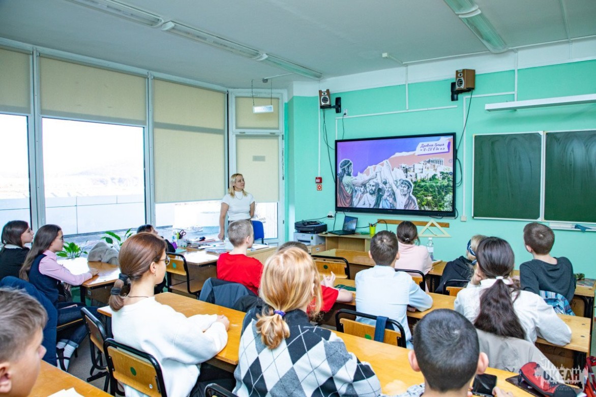 В «Океане» прошло профориентационное занятие для участников XV смены