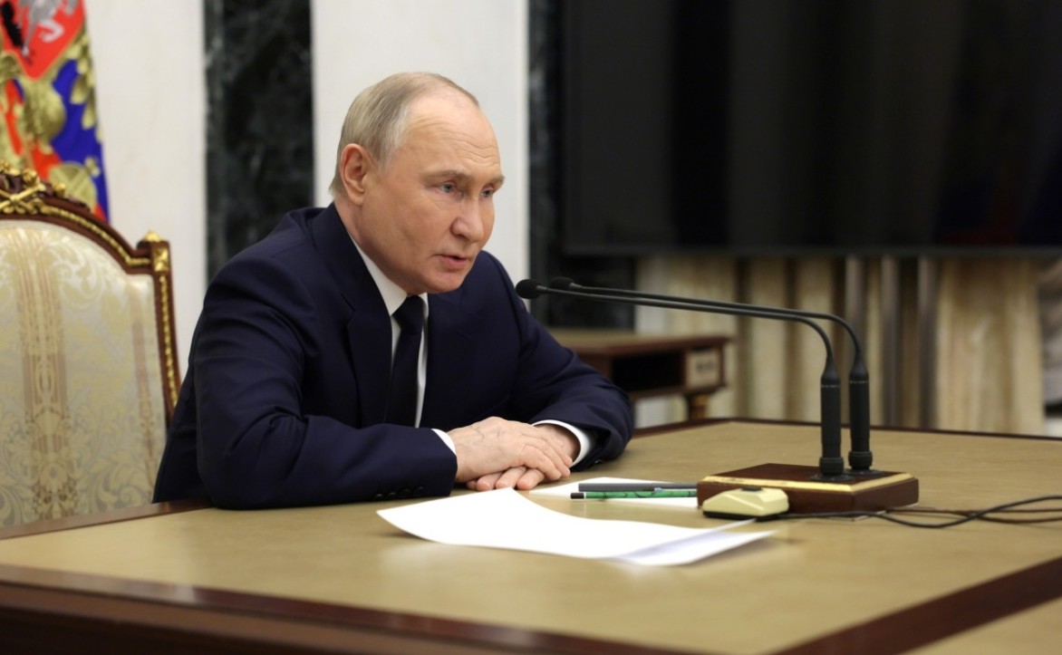 Владимир Путин поздравил МДЦ «Артек» с вековым юбилеем