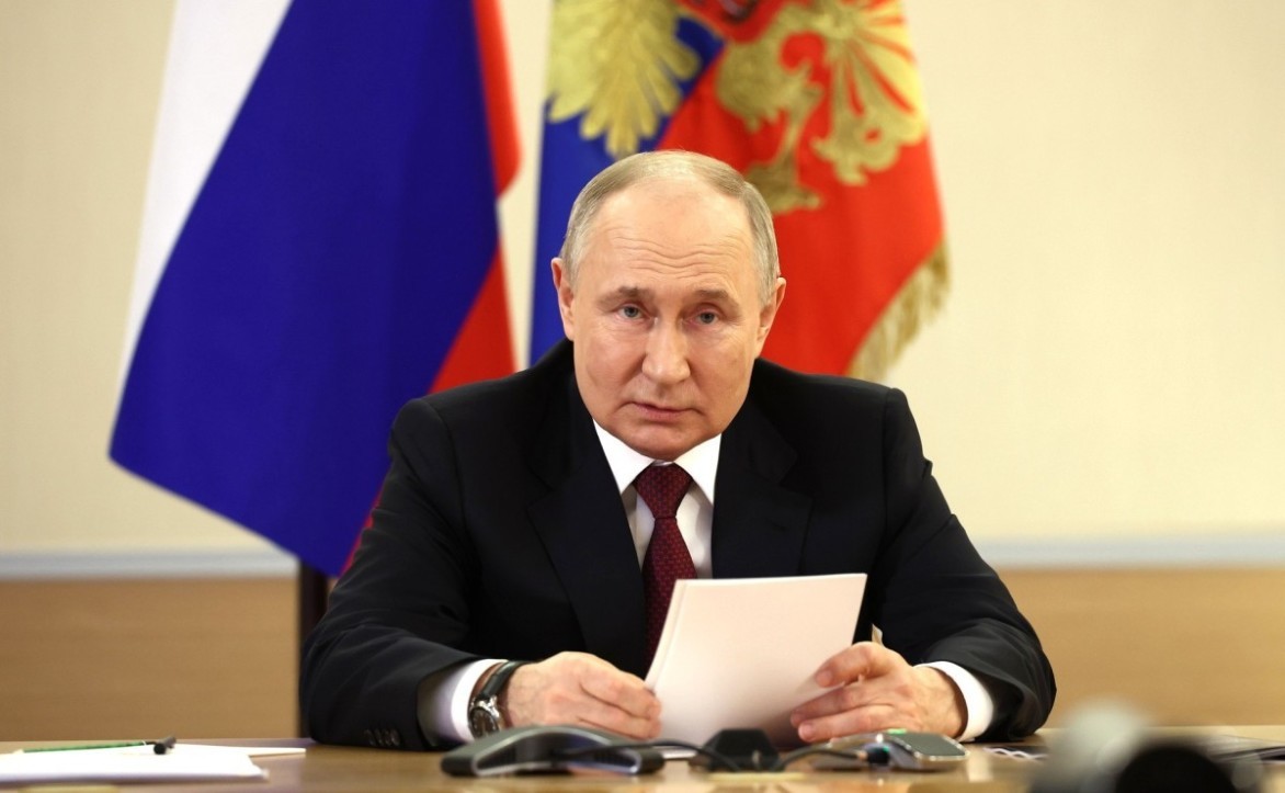 Владимир Путин поздравил российских школьников с успехом на 36-й Международной биологической олимпиаде