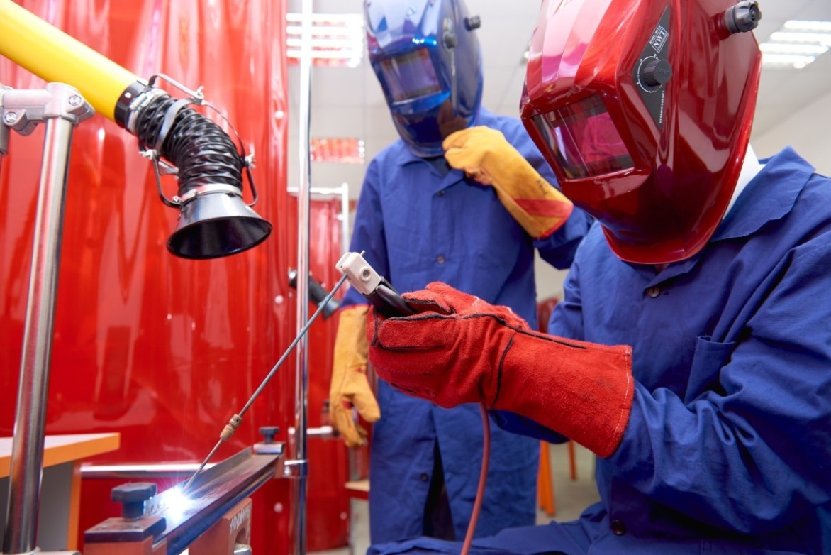 Выпускники 9-х классов, не сдавшие ГИА, смогут бесплатно пройти профобучение