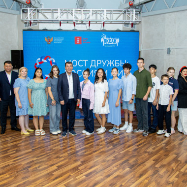 Пребывание в "ВДЦ"Океан" Генерального консула Республики Узбекистан в г.Владивостоке Кабулжанова Юсупа Артыкбаевича