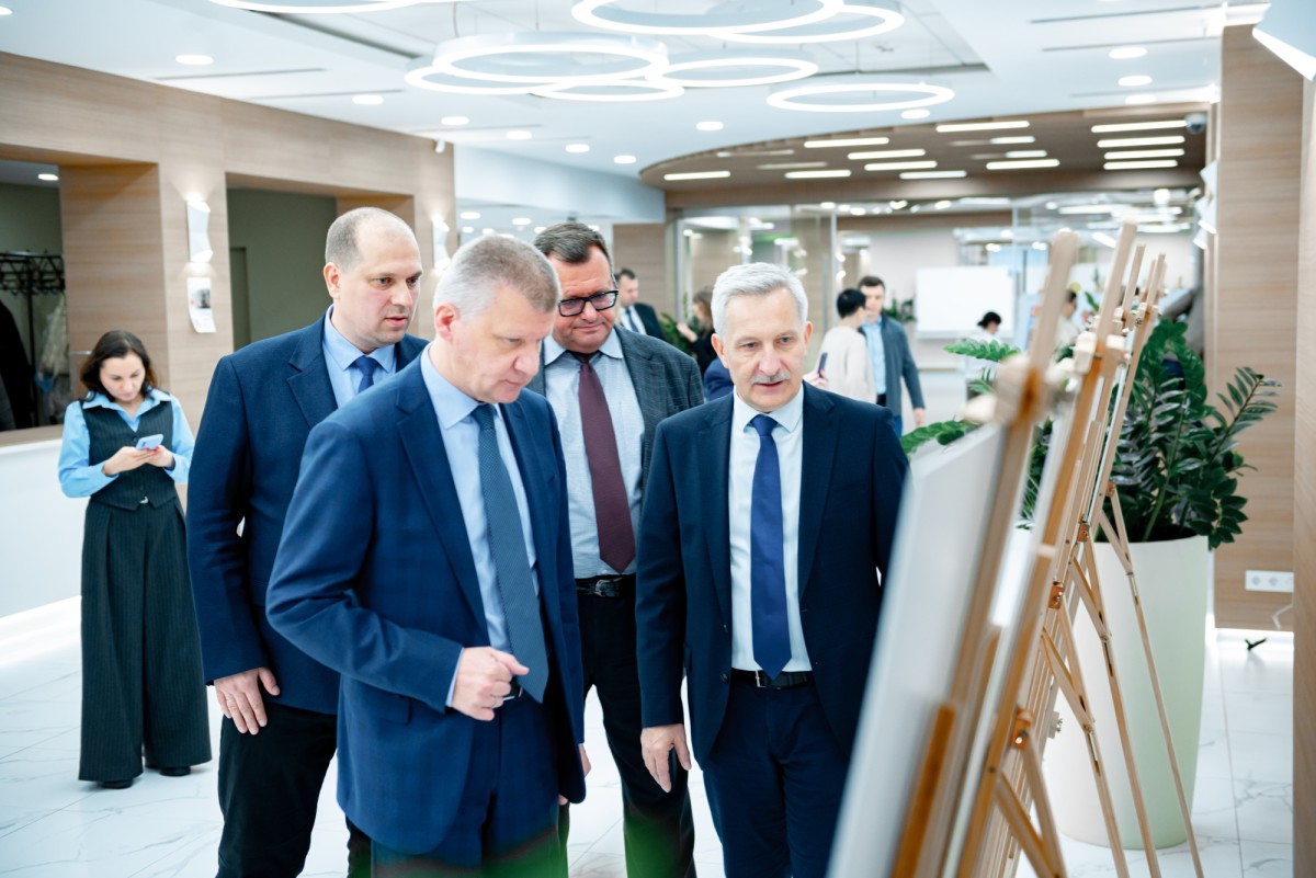 В Минпросвещения РФ открыли выставку школьных дизайн-проектов студентов РГПУ им. А.И. Герцена